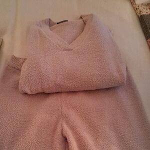 Women's Cozy V-Neck Sweater - Light Pink
